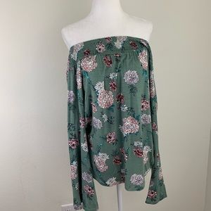 Off the Shoulder Floral Bell Sleeve Top